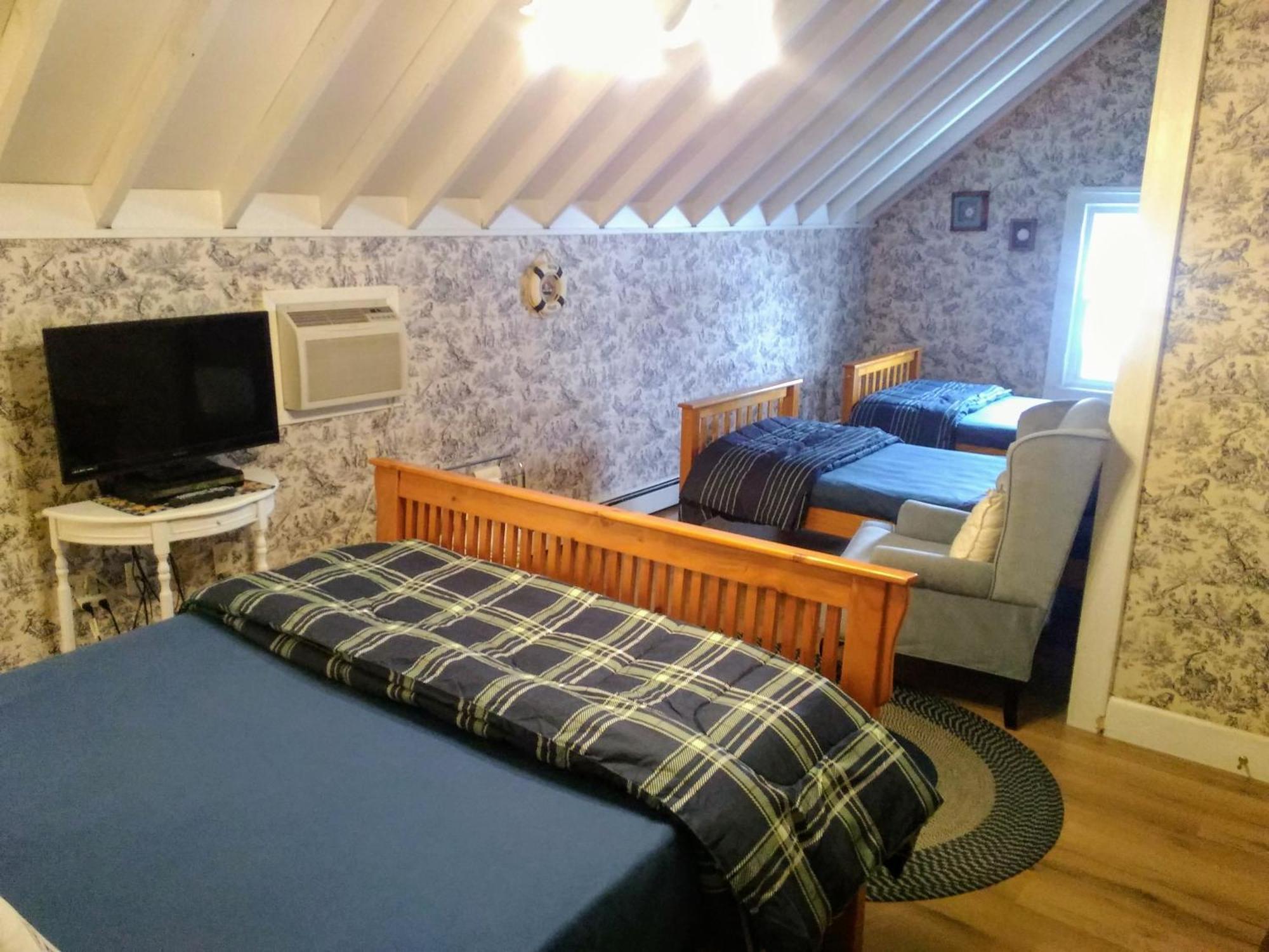 Norwich Splendor Inn Bed & Breakfast חדר תמונה