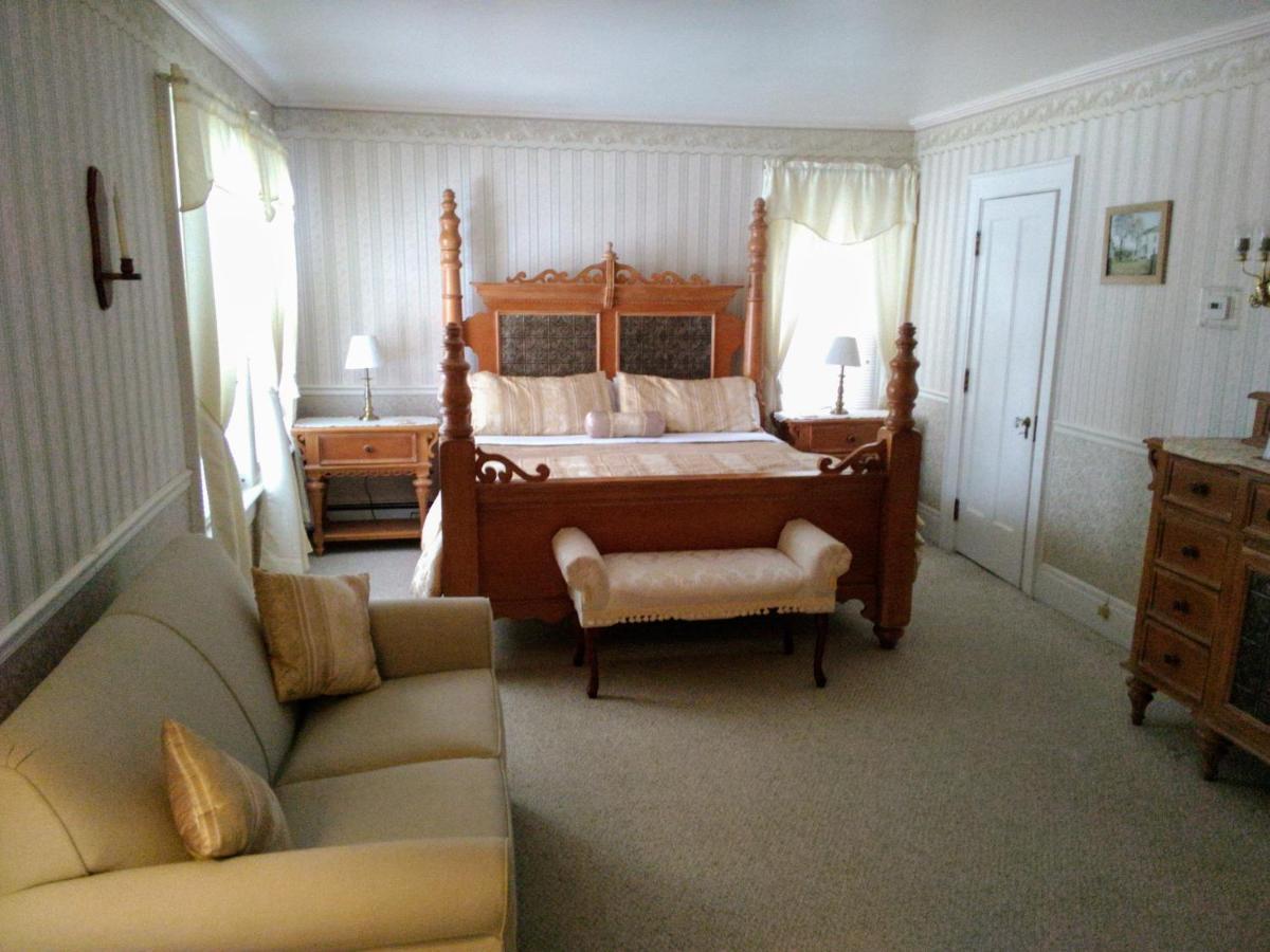 Norwich Splendor Inn Bed & Breakfast מראה חיצוני תמונה