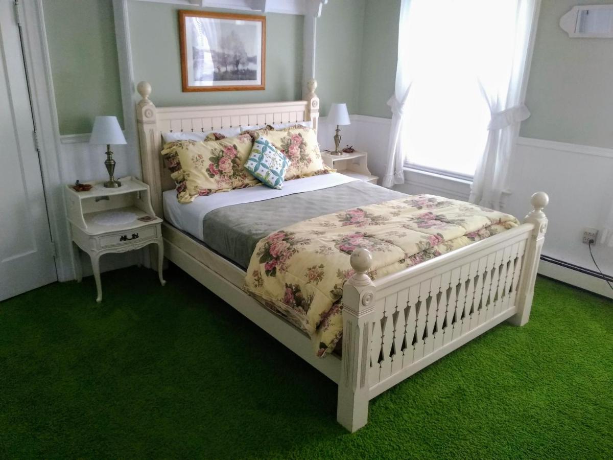 Norwich Splendor Inn Bed & Breakfast מראה חיצוני תמונה
