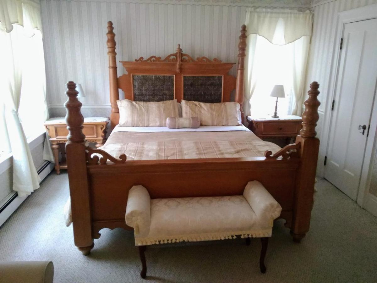 Norwich Splendor Inn Bed & Breakfast חדר תמונה